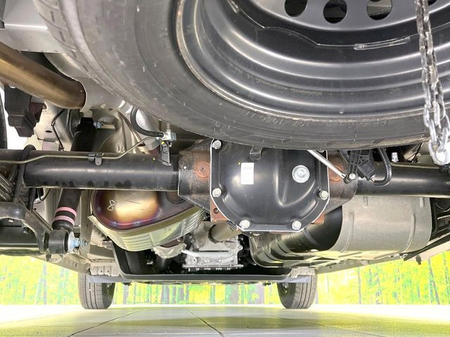 下回りがきれいなうちに、防錆加工の施工がオススメ。降雪地域はもちろん、沿岸部にお住いの方や、趣味でマリン・ウィンタースポーツをされる方にご好評いただいております。