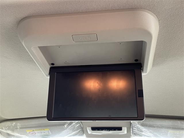 セレナ1.2 e-POWER ハイウェイスターV