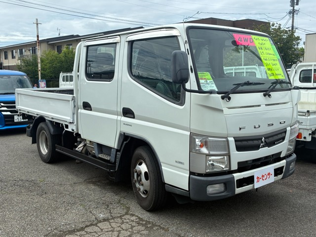キャンター3.0 ダブルキャブ セミロング 全低床 ディーゼル 4WD