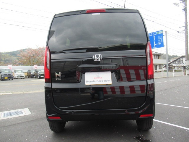 N-BOX