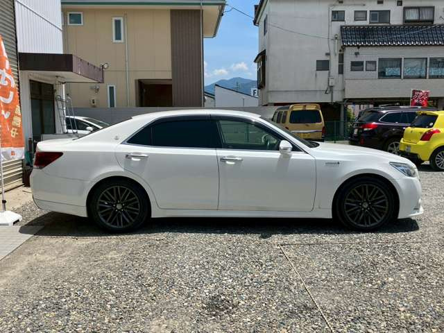 クラウンアスリートハイブリッド 2.5 S