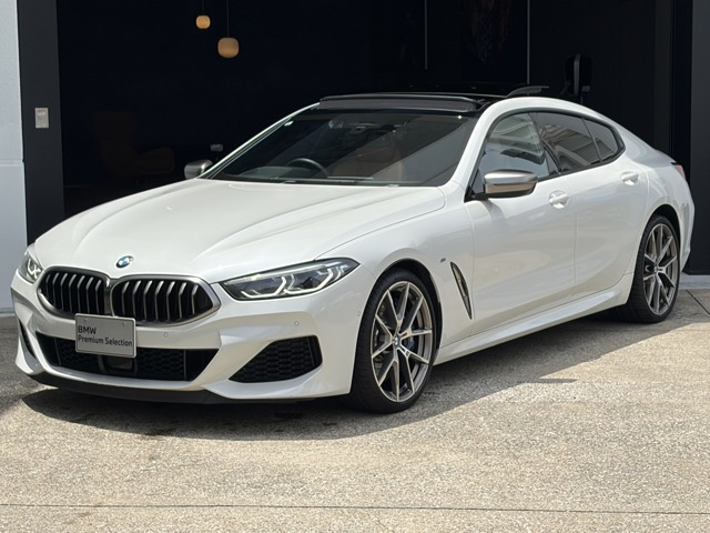 8シリーズグランクーペM850i xドライブ 4WD