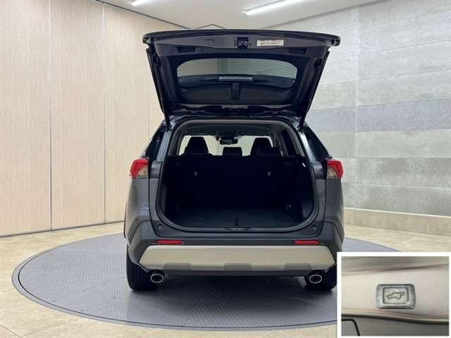 RAV42.5 ハイブリッド G E-Four 4WD