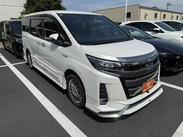 ノア1.8 ハイブリッド Si W×B