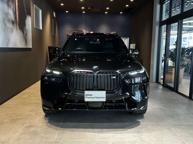 X7M60i xドライブ 4WD