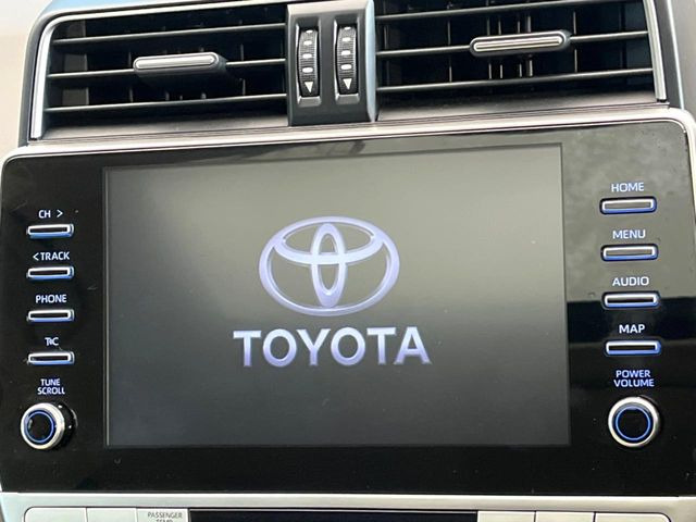 �y9�C���` �f�B�X�v���C�I�[�f�B�I�z���ʃf�B�X�v���C�ւ������̃X�}�[�g�t�H���ƘA�g���āA�i�r��bluetooth�ł̉��y�Đ����\�ł���f�U�C���͂�����񑀍쐫���ǍD!�ʓr�i�r�@�\�̎�t�\�ł���
