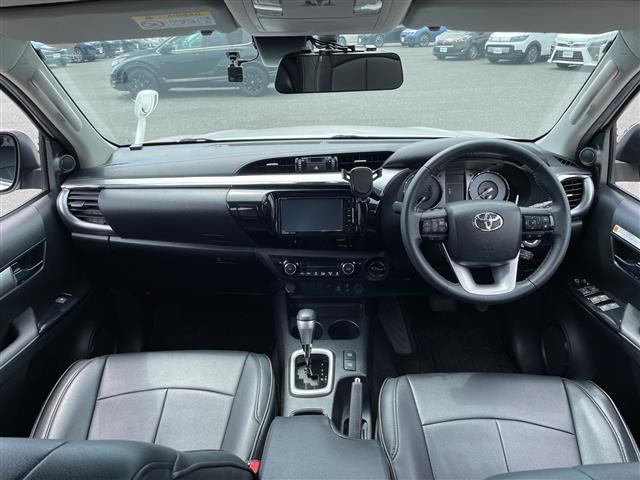 ハイラックス2.4 Z ディーゼル 4WD