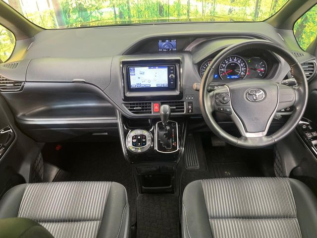ヴォクシー2.0 ZS