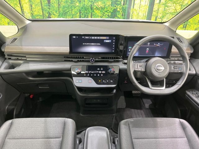 セレナ1.4 e-POWER ハイウェイスターV