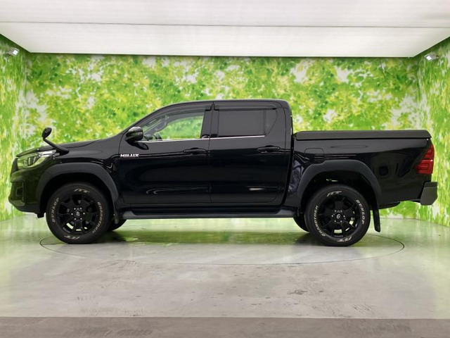 ハイラックス2.4 Z ブラック ラリー エディション ディーゼル 4WD