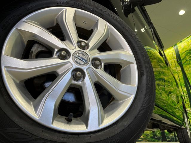 �y����14�C���`�A���~�z�C�[���z�O�ςɃ}�b�`���������A���~�z�C�[���𑕒����Ă���܂��B�e��ЊO�A���~�z�C�[����A�X�^�b�h���X�^�C�����戵�����Ă���܂��B���񂲑��k����������