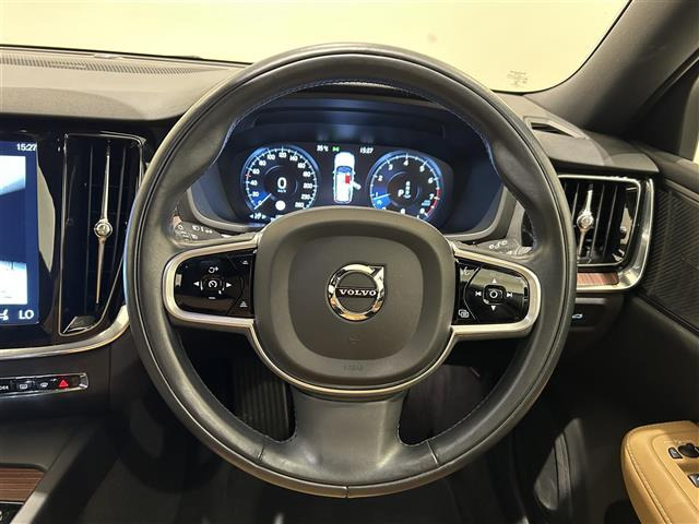 V60B5 インスクリプション