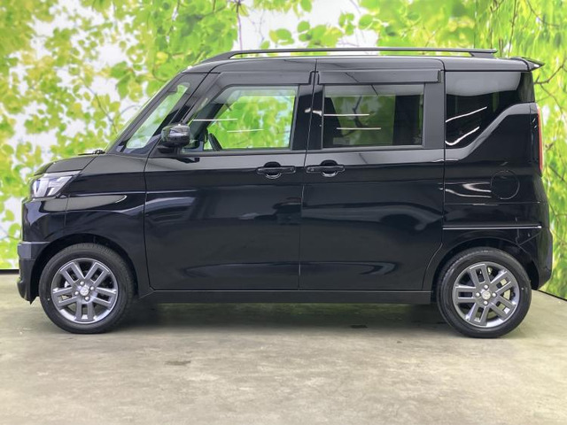 デリカミニT プレミアム 4WD