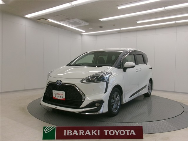シエンタハイブリッド 1.5 G クエロ