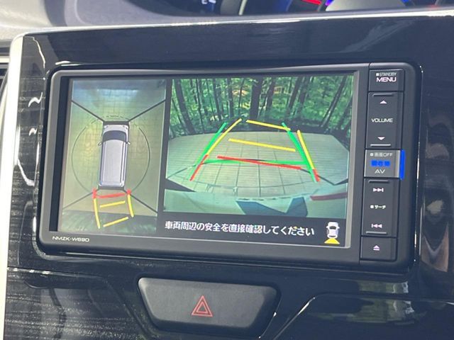 �y�p�m���}���j�^�[�z��p�̃J�����ɂ��A�ォ�猩���낵���悤�Ȏ��_��360�x�N���}�̎��͂��m�F���邱�Ƃ��ł��܂������p�������m�F���₷���A�����ꏊ�ł̐؂�Ԃ��⒓�Ԃ��X���[�Y�ɍs���܂��B