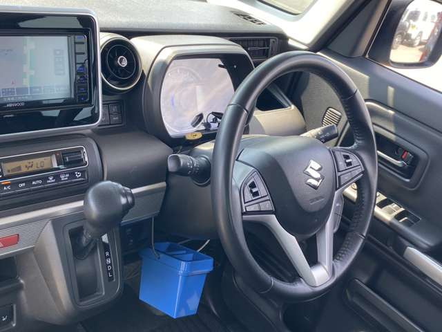 ���X�͎Ԃ̕i���Ɏ��M�������Ă��܂�!�Ȃ̂ŁA���܂��܂Ȋp�x����70���ȏ�̂��ʐ^�ڂ��Ă��܂��B