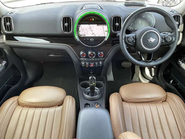 ミニクロスオーバークーパー SD オール4 4WD