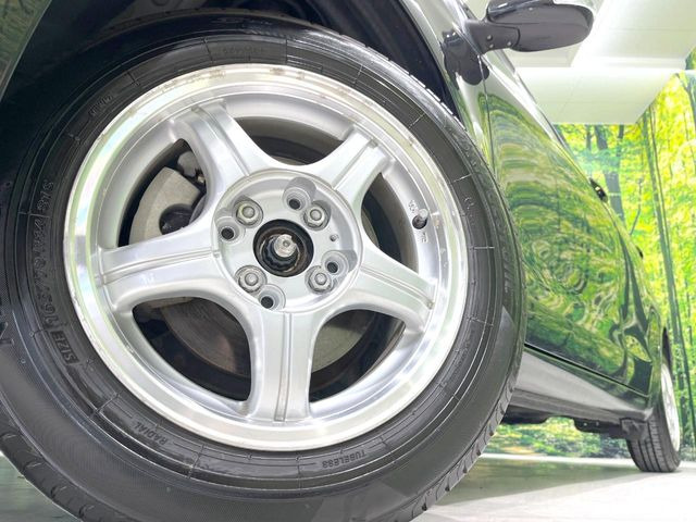 �y14�C���`�A���~�z�C�[���z�O�ςɃ}�b�`�����A���~�z�C�[���𑕒����Ă���܂��B�e��A���~�z�C�[����A�X�^�b�h���X�^�C�����戵�����Ă���܂��B���񂲑��k����������