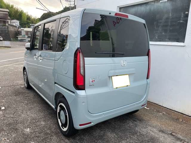 N-BOXファッションスタイル モノトーン