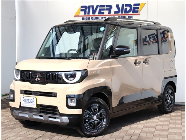 デリカミニT プレミアム デリマル パッケージ 4WD
