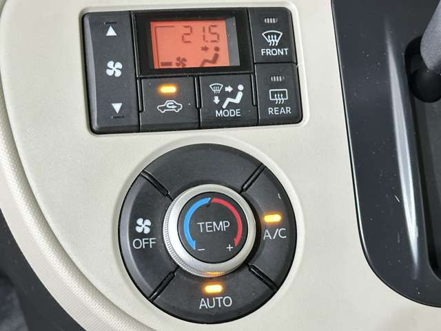 お車の販売だけではなく、お車の買い取りだけもさせていただいております!
