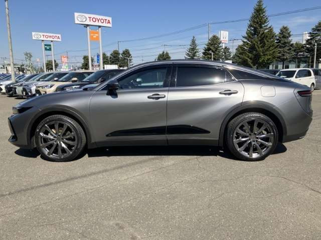 クラウンクロスオーバー2.5 G アドバンスト レザー パッケージ E-Four 4WD