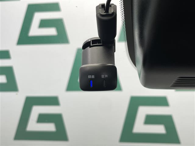 ノートオーラ1.2 G レザーエディション