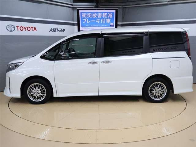 ノア1.8 ハイブリッド Si W×B II
