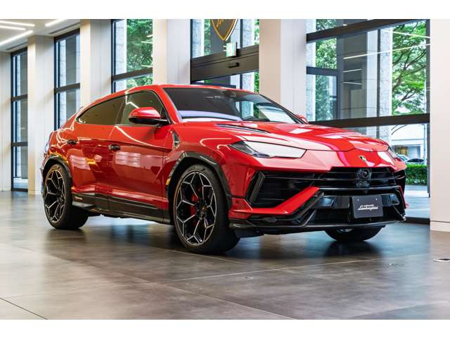 ウルスペルフォルマンテ 4WD