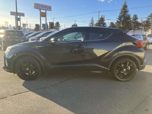 C-HR1.2 G-T モード ネロ セーフティ プラス 4WD
