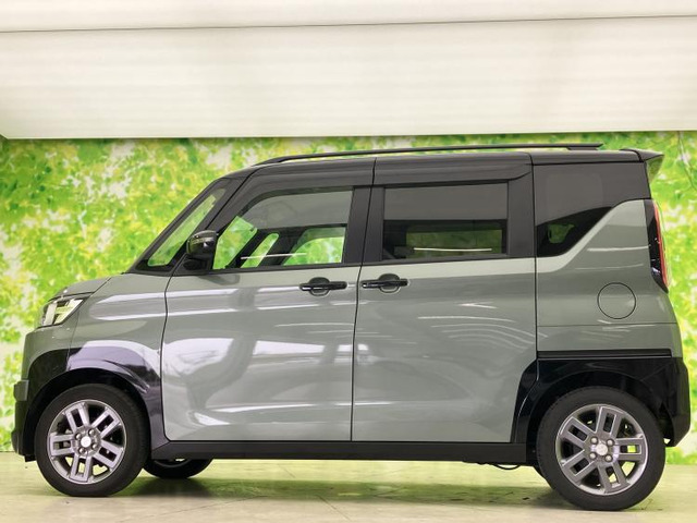 デリカミニT プレミアム 4WD
