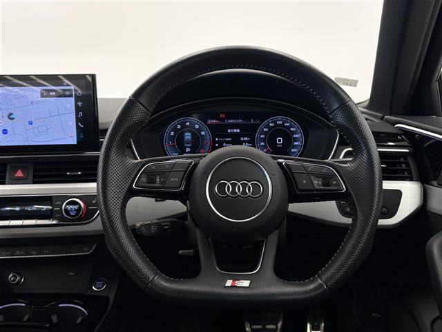 A445 TFSI クワトロ Sライン 4WD