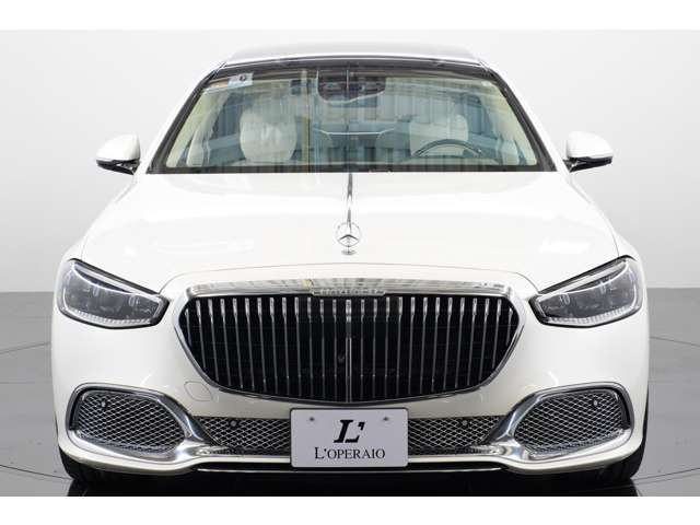 <主要諸元>6.0L V型12気筒SOHCツインターボ、612ps/91.8kgm、全長&times;全幅&times;全高mm 5470&times;1920&times;1510mm、車両重量 2410kg