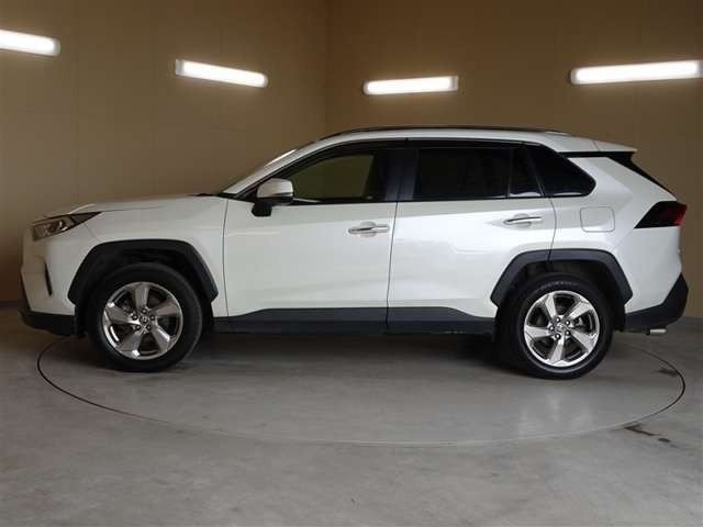 RAV42.5 ハイブリッド G E-Four 4WD