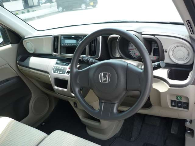 N-ONEスタンダード 4WD