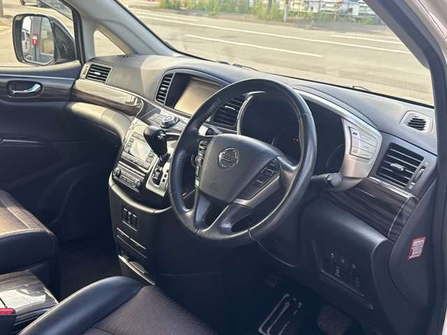 �����[���ɂ��s���Ȃ��q�l�ł��܂��́A�����k���҂����Ă���܂���wNEODrive�x����TEL011�]792�]0374