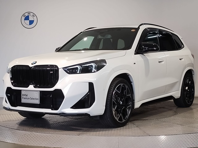 X1M35i xドライブ DCT 4WD