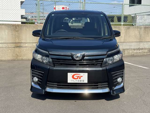ヴォクシー2.0 ZS 4WD