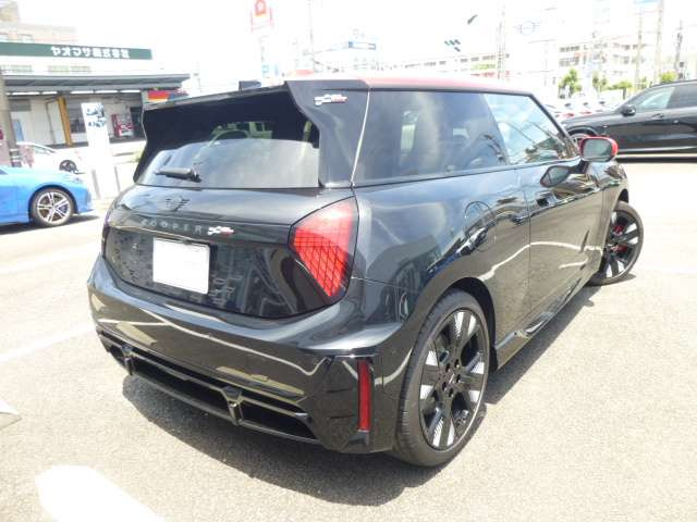 ミニジョン・クーパー・ワークス E