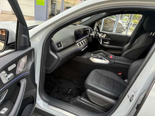 GLS450d 4マチック (ISG) AMGラインパッケージ 4WD