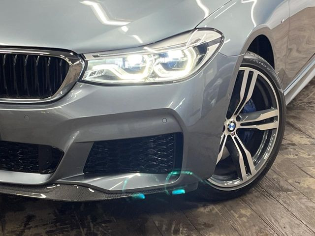 ��LED�w�b�h���C�g:��ԑ��s�����ǍD�Ȏ��E���m�ۂ����S���ĉ^�]�ł��鍂�P�xLED�w�b�h���C�g�𑕔�!�_�����x�������A����d�͂��}�����Ă��܂��B