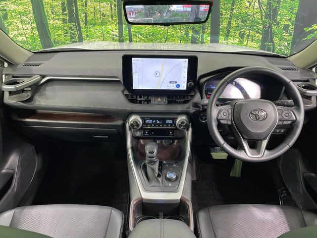 RAV42.5 ハイブリッド G E-Four 4WD