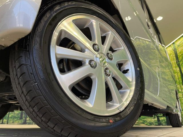 �y����14�C���`�A���~�z�C�[���z�O�ςɃ}�b�`���������A���~�z�C�[���𑕒����Ă���܂��B�e��ЊO�A���~�z�C�[����A�X�^�b�h���X�^�C�����戵�����Ă���܂��B���񂲑��k����������