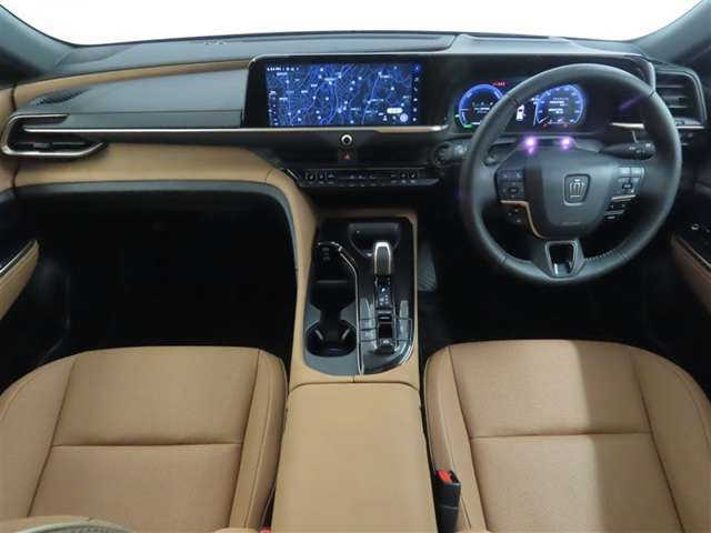 クラウンスポーツ2.5 Z E-Four 4WD