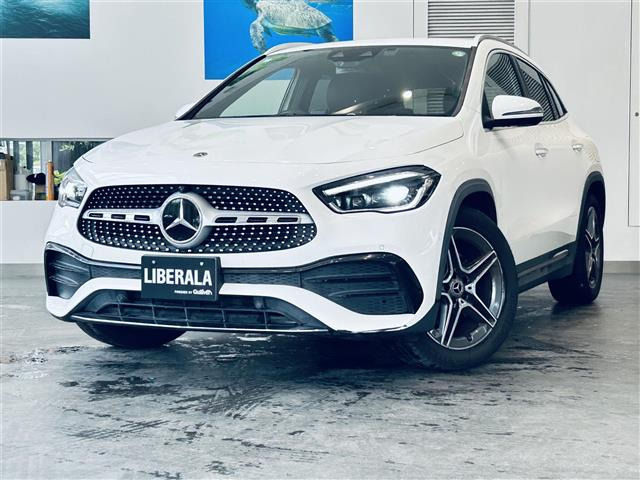 GLAクラスGLA200d 4マチック AMGライン 4WD