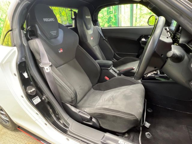 �yRECARO���o�P�b�g�V�[�g�z�l�ԍH�w�Ɋ�Â����ʈ����z�ɂ���č��ւ̕��S�Ⓑ���ԉ^�]���̔�J�������y������ڂŃ��J���Ƃ킩��X�|�[�e�B�ȃ��b�N�X�������ł��B