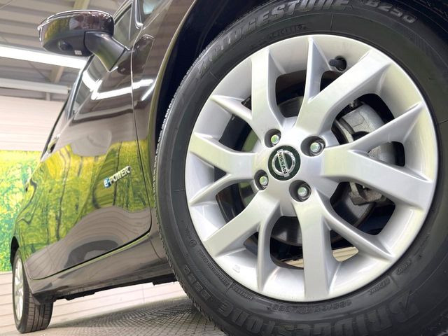 �y�����A���~�z�C�[���z�O�ςɃ}�b�`���������A���~�z�C�[���𑕒����Ă���܂��B�e��ЊO�A���~�z�C�[����A�X�^�b�h���X�^�C�����戵�����Ă���܂��B���񂲑��k����������
