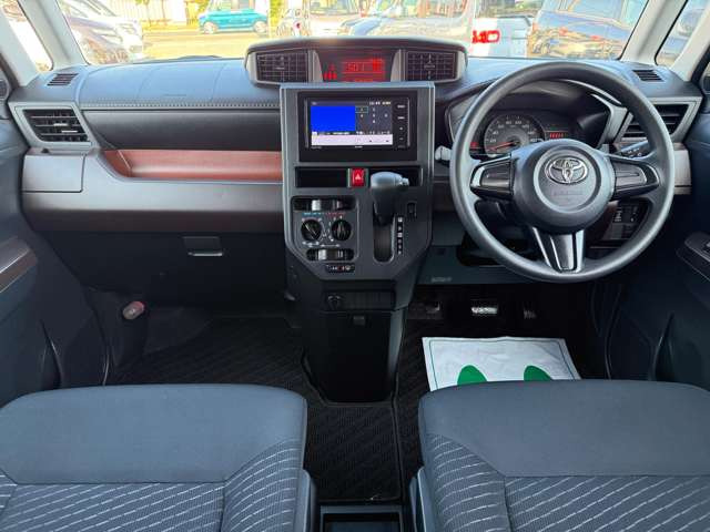 タンク1.0 X 4WD