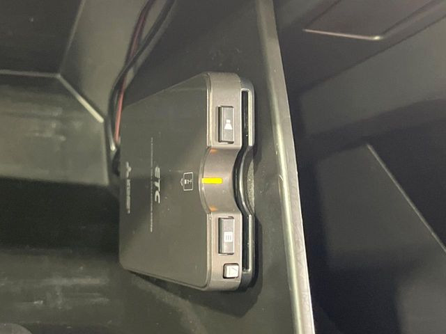 【ETC】高速道路の料金所をストレスなく通過!話題のスポットやサービスエリアに多い「スマートIC」利用時は必須のアイテムです。当店でセットアップを実施、ご納車当日からすぐにご利用いただけます!