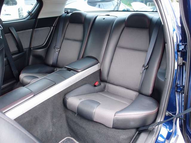 �l�C��RX-8�^�C�vRS�J�X�^���ԗ��̓���!�O�I�[�i�[�l���ꂩ��J�X�^�����{��BLTZ�ԍ����AWORK��T7R18AW�AR�}�W�b�N�}�t���[�Ȃǂ̍��z�p�[�c�ɉ����ߋ����𐮔��L�^���13���c���Ă���܂�